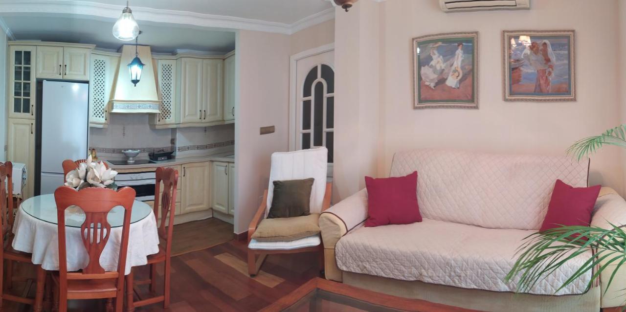 Apartamento Rozamar Apartment Torre Del Mar Exterior photo