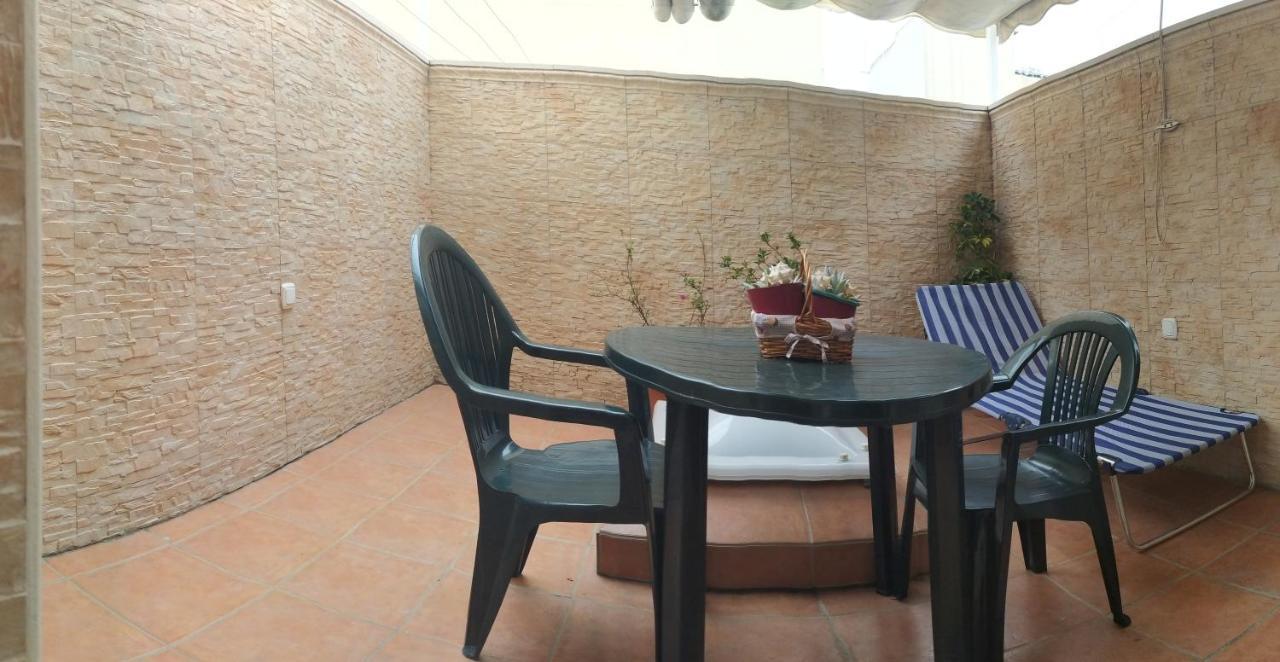 Apartamento Rozamar Apartment Torre Del Mar Exterior photo